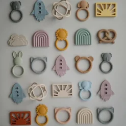 Anneau de dentition en silicone Dog|Mushie Discount