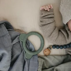 Anneau de dentition en silicone Bear Dried thyme|Mushie