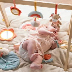 Hot Nattou Arche d'activités en bois Mila, Zoé et Lana