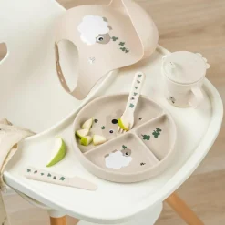 Sale Done by Deer Assiette à compartiments Stick&Stay Tiny farm Sable