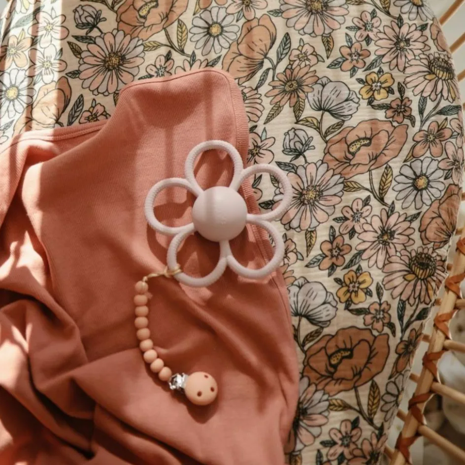 Best Mushie Attache sucette Hera Powder Pink