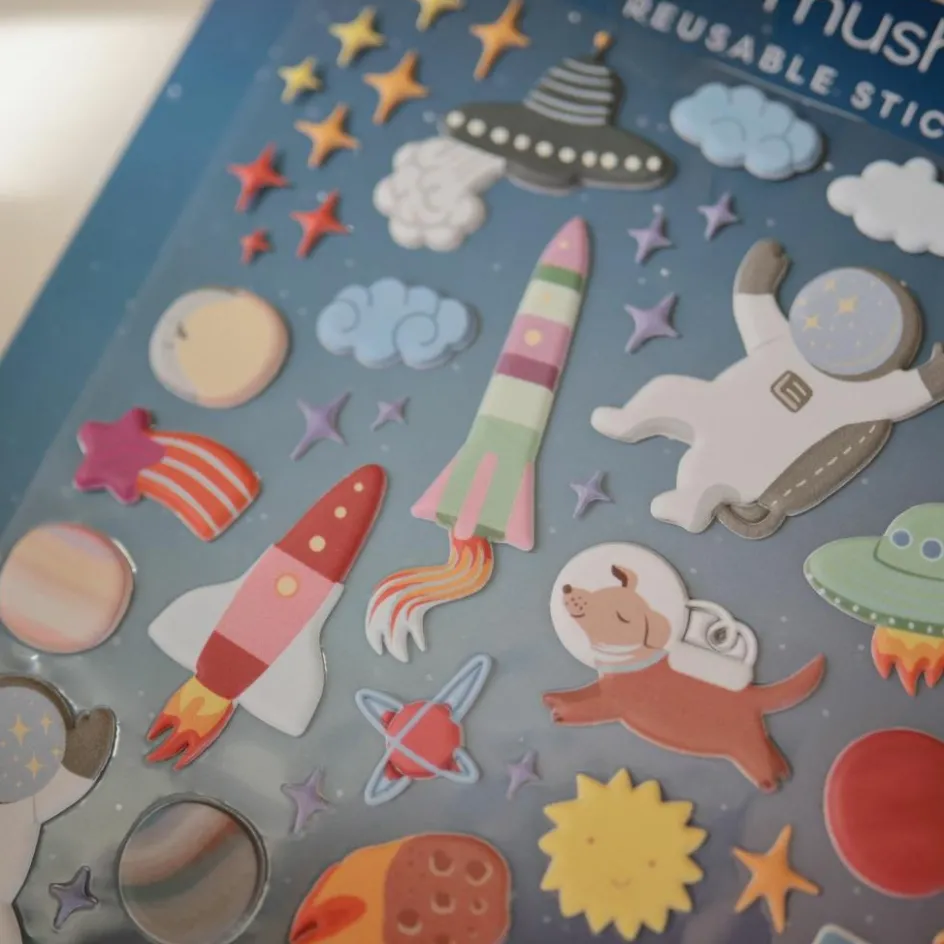 Sale Mushie Autocollants réutilisables Sticker Book Space