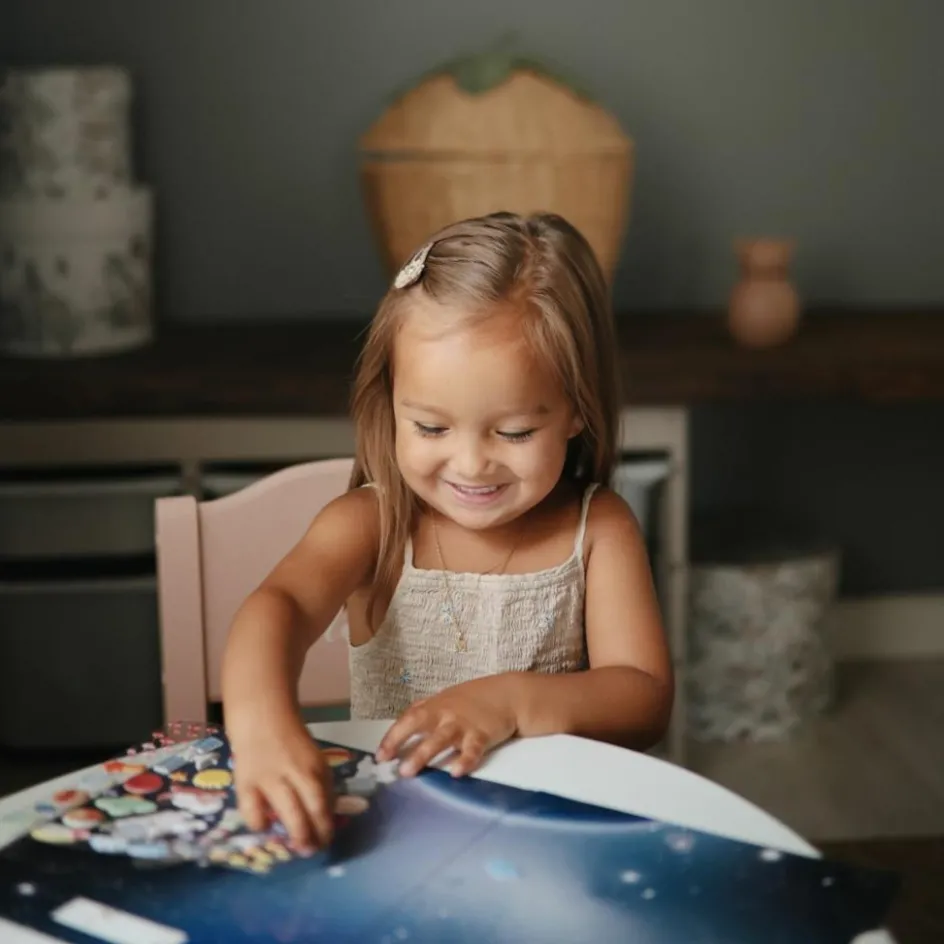 Sale Mushie Autocollants réutilisables Sticker Book Space