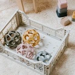 Balle de préhension en silicone Ocre|Baby's Only Best