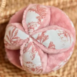 Outlet Tartine et Chocolat Balle sensorielle lapin Toile de Jouy rose