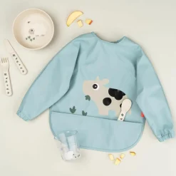 Best Done by Deer Bavoir à manches avec poche Tiny farm Bleu