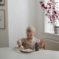 Bavoir à manches longues Rainbows (6-24 mois)|Mushie