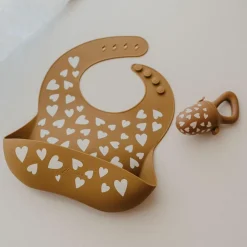 New Zakuw Bavoir en silicone Fall In Love camel