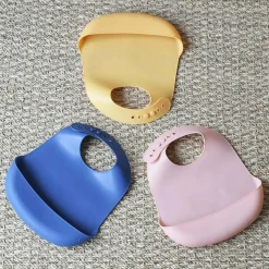 Bavoir en silicone Moutarde|Trois Kilos Sept Clearance