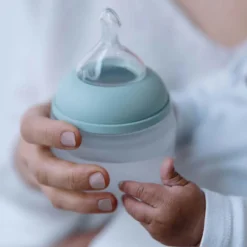 Best Elhée Biberon anti-colique en silicone ivy green (240 ml)