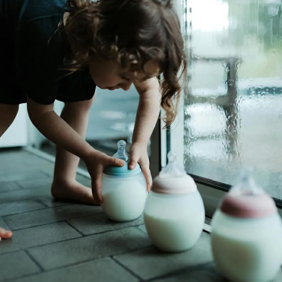 Online Elhée Biberon anti-colique en silicone sand (330 ml)