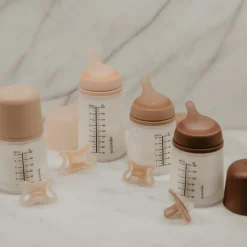 Biberon anti-colique Zerø.Zerø - Débit Lent - S Deep (180 ml)|Suavinex Hot