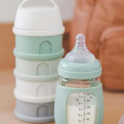 Hot Béaba Boîte doseuse de lait empilable cotton white-sage green