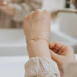 Outlet Mon Petit Poids Bracelet médaille Madelaine (plaqué or jaune)