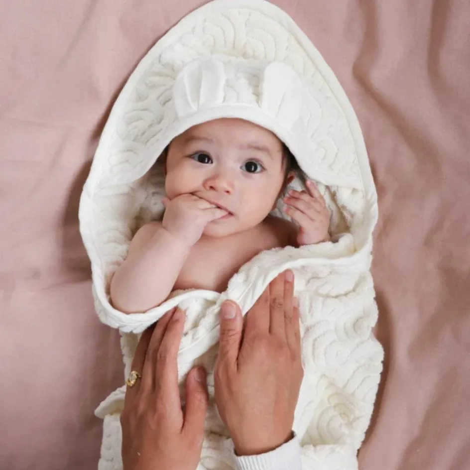 Cape de bain ours écrue (80 x 80 cm)|Cam Cam Copenhagen Clearance