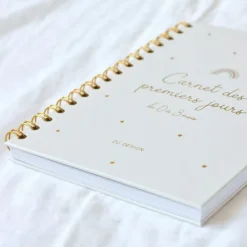 Carnet des premiers jours de bébé (0-3 mois)|Zü Discount