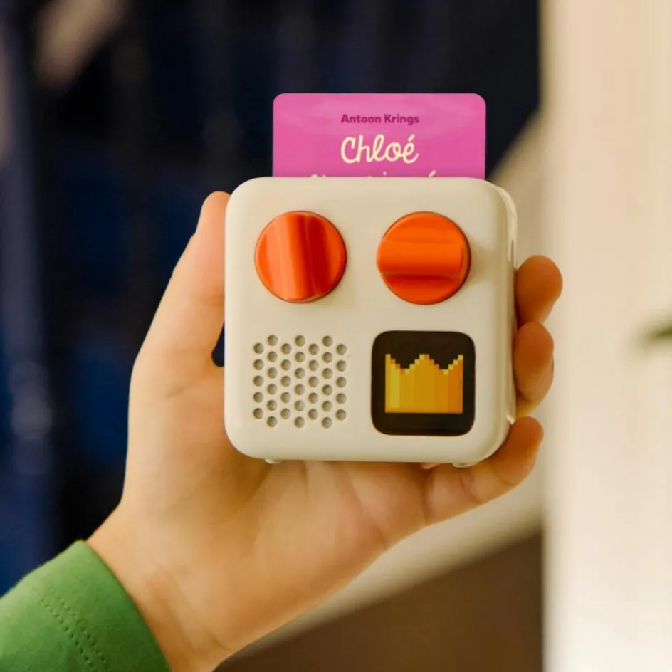 Carte Drôles de petites bêtes : Chloé l’araignée et autres histoires|Yoto New