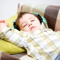 Casque anti bruit pour bébés et enfants vert|Alecto Online