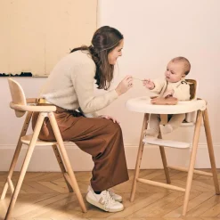 Hot Charlie Crane Chaise haute évolutive Tobo V4 Natural