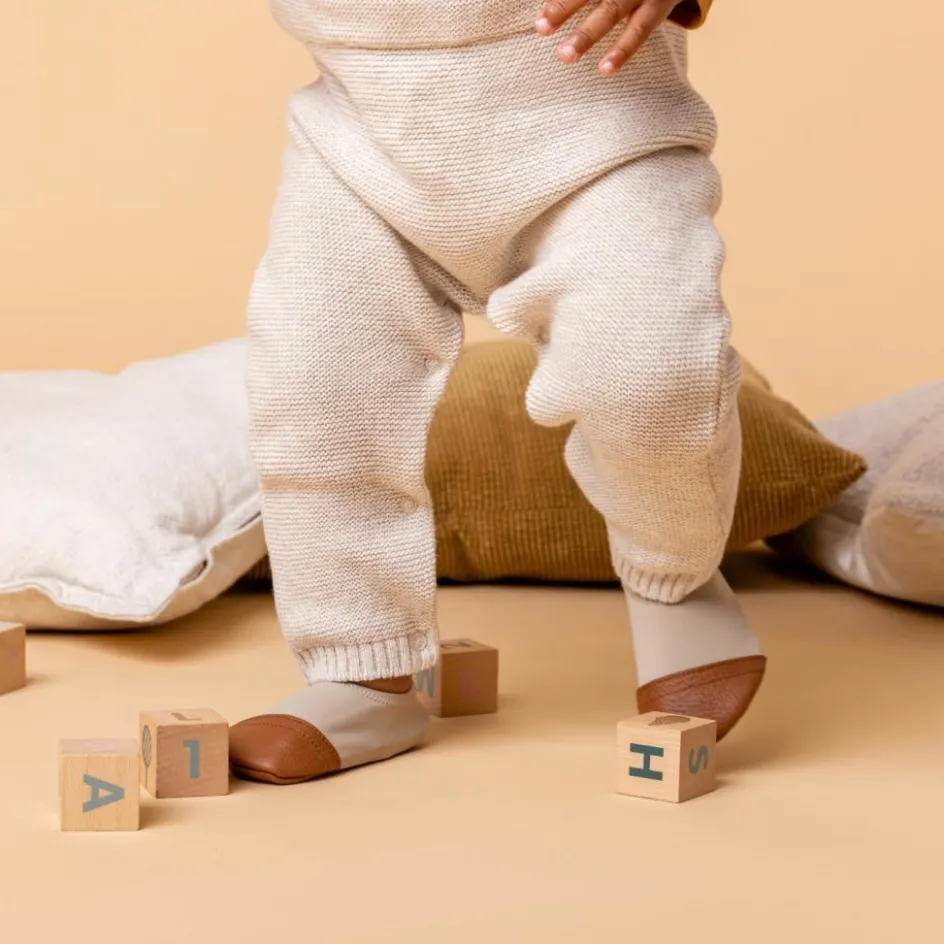 Chaussons tout-terrain Les Petites Noisettes (pointures 24-26)|Les Pas Petits Clearance