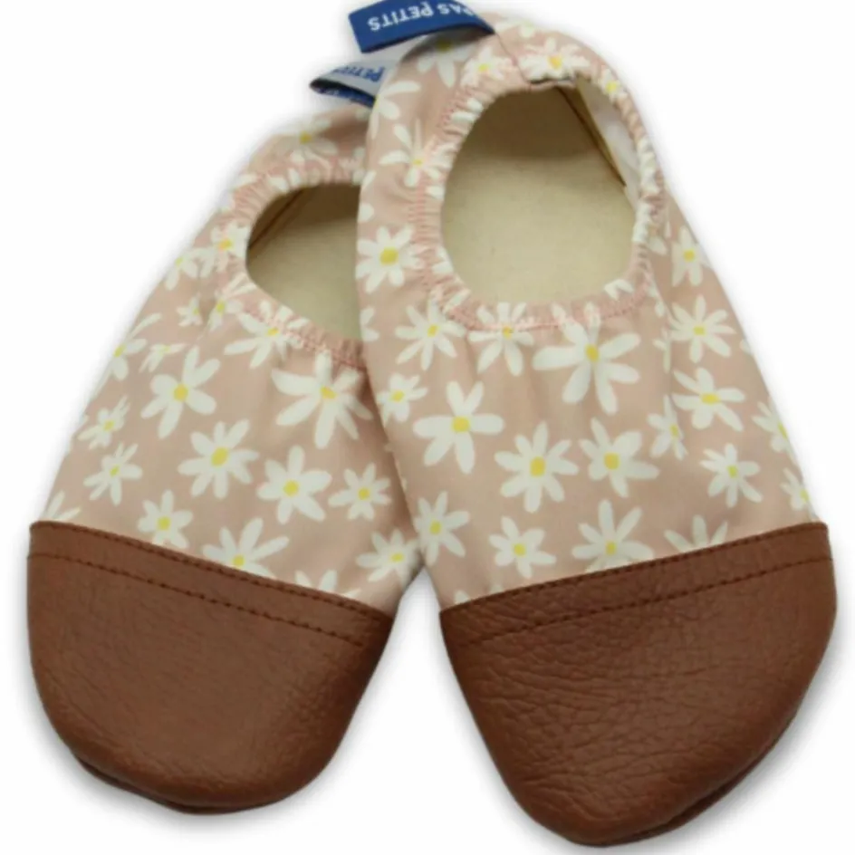 Hot Les Pas Petits Chaussons tout-terrain Les Petits Marguerites (pointures 18-20)