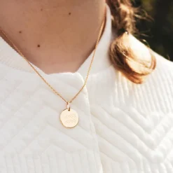 Collier chaîne médaille Verseau personnalisable (plaqué or)|Petits trésors Clearance