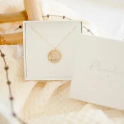 Collier médaille Perlée personnalisable (or jaune 18 carats)|Pleine Lune