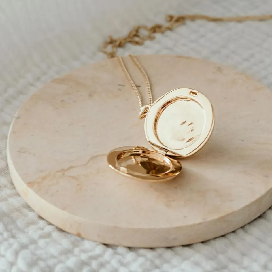 Collier médaillon Constellation personnalisable (or jaune 18 carats)|Pleine Lune Clearance