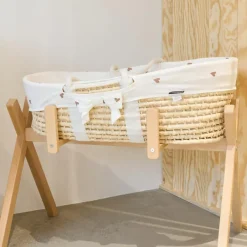 Sale Childhome Couffin moïse naturel avec matelas et habillage jersey cœurs