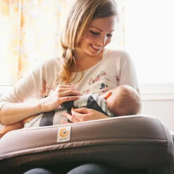 Discount Ergobaby Coussin d'allaitement avec sangle Natural Curve