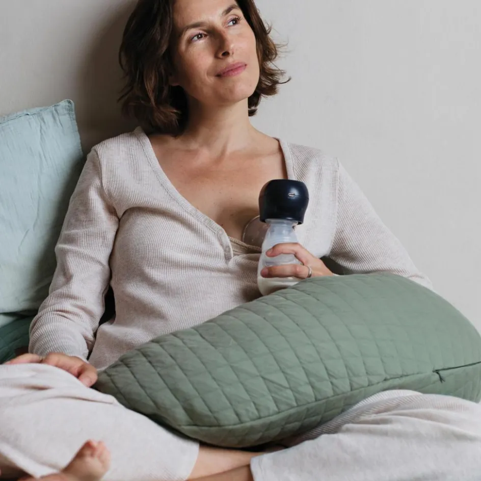 Coussin de grossesse Big Flopsy Fleur de coton vert sauge|Béaba Clearance