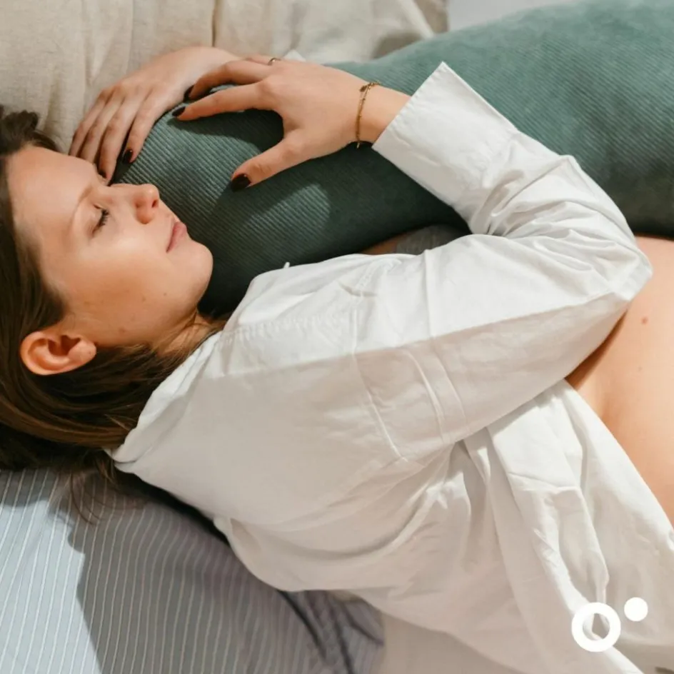 Coussin de maternité Buddy Corduroy Green|Doomoo Clearance