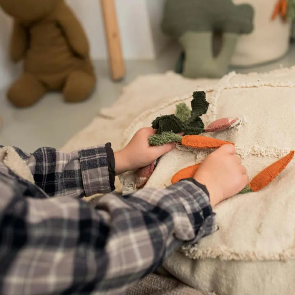 Coussin de sol jeu Tic-Tac-Toe x Oli & Carol (50 x 20 cm)|Lorena Canals Outlet