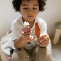 Coussin de sol jeu Tic-Tac-Toe x Oli & Carol (50 x 20 cm)|Lorena Canals Outlet