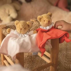 Sale Trousselier Doudou plat avec Hochet Ours Rose poudré