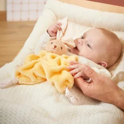 Doudou plat Lapin jaune|Kaloo Sale