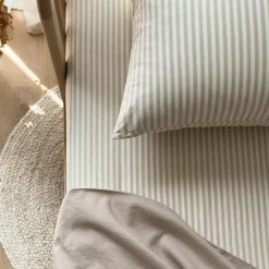 Drap housse percale de coton Rayé Lin (60 x 120 cm)|Kadolis