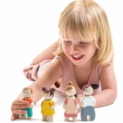 Clearance Tender Leaf Famille de poupées The Leaf