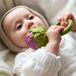 Hochet anneau de dentition 2 en 1 artichaut|Oli & Carol Sale