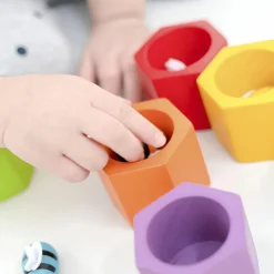 Jeu de pince Nids d'abeilles|Plan Toys Clearance