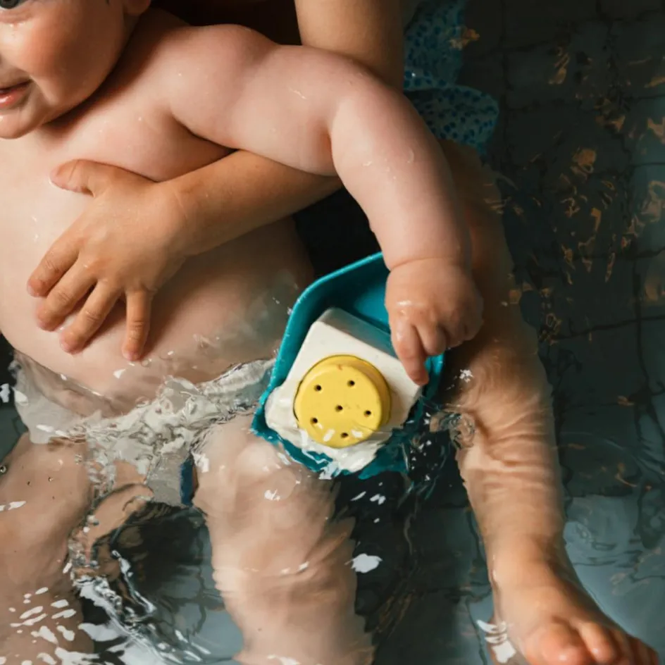 Jouet de bain bateau en caoutchouc jaune|Oli & Carol Discount