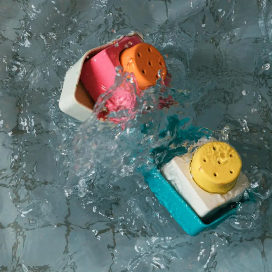 Outlet Oli & Carol Jouet de bain bateau en caoutchouc orange