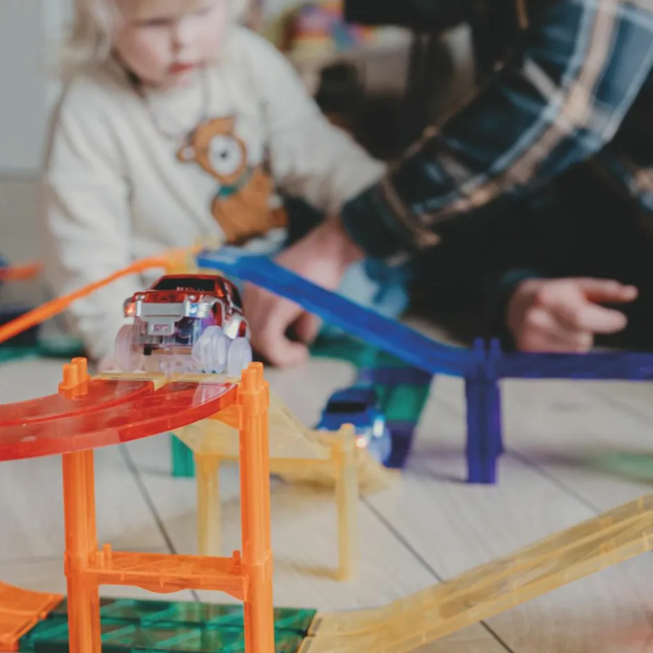 Hot Cleverclixx Kit de construction magnétiques circuit de couleur vive (65 pièces)