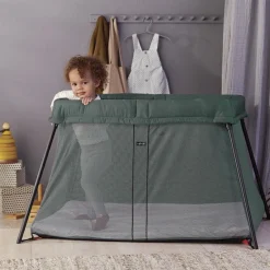 Lit parapluie Light vert foncé|BabyBjörn New