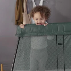 Lit parapluie Light vert foncé|BabyBjörn New