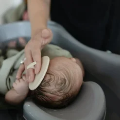 Clearance Mushie Lot de 2 brosses pour croûtes de lait Blush-Shifting Sand