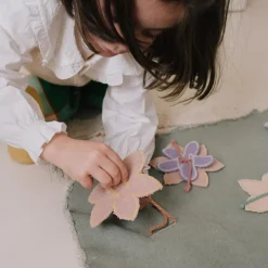 Best Lorena Canals Mallette textile Green Toy Flower Garden