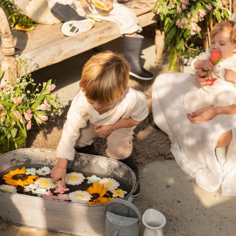 Mini jouet de dentition Bella the flower|Oli & Carol Outlet