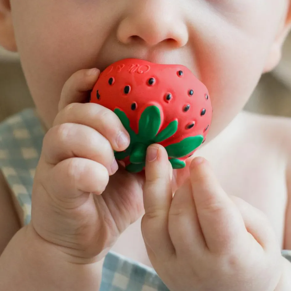 Outlet Oli & Carol Mini jouet de dentition Chewy Sweetie la fraise