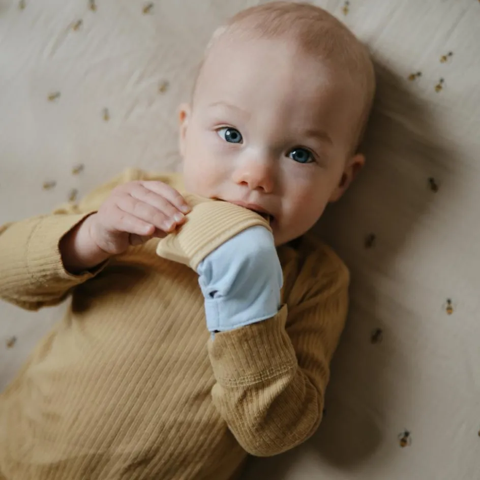 Mitaine de dentition Sunshine-Baby Blue|Mushie Best